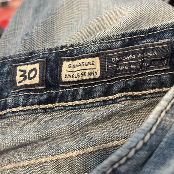 Miss Me women’s blue distressed embellished ankle skinny jeans size 30 - Picture 11 of 12